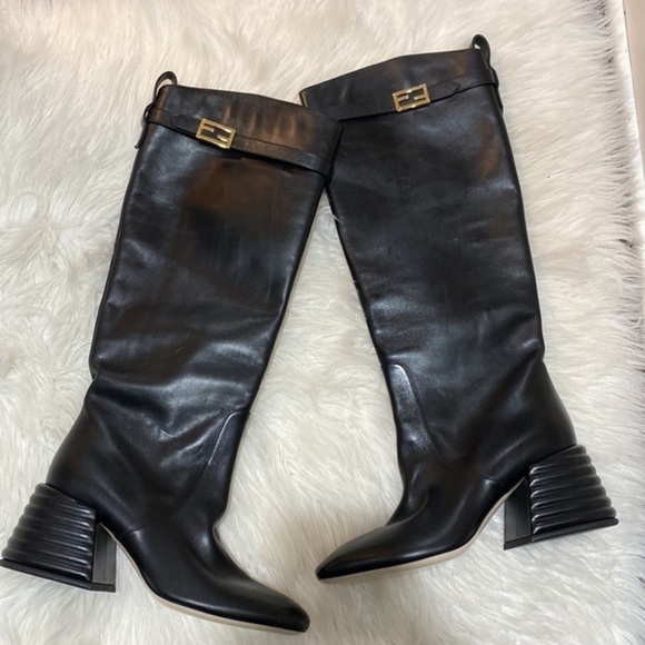 Fendi Buckle detail Block heel Knee high boots size 36EU‎ - Picture 3 of 12